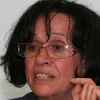 عزة شرارة بيضون